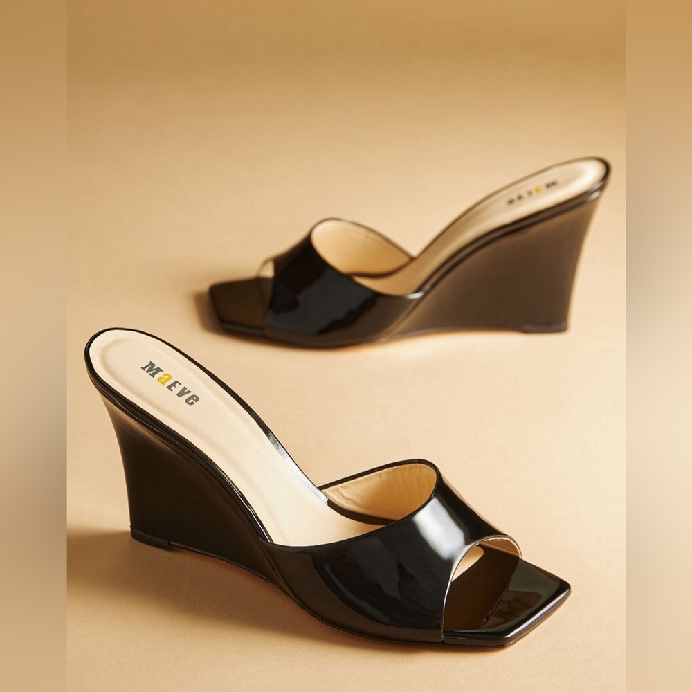 Maeve Square-toe Mules size 37. US 6-6.5